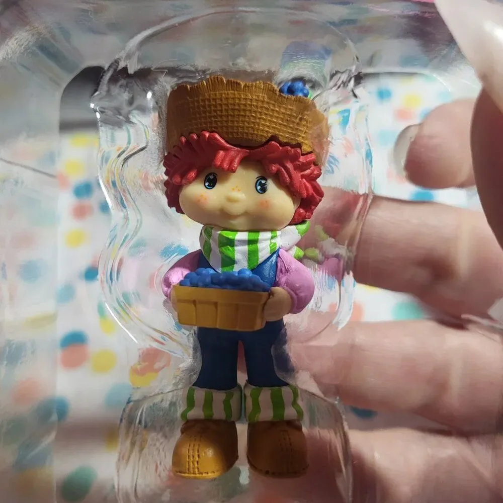 SCENTED Strawberry Shortcake Mini Figure 